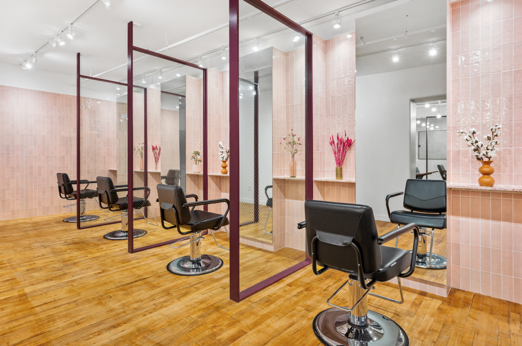 Identifying Indicators of a Well-Regarded Hair Salon in Albuquerque