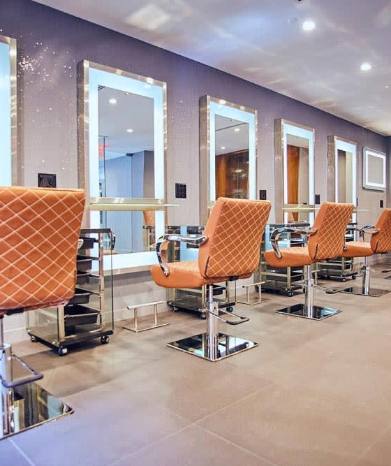Key Factors to Consider When Selecting a Beauty Salon