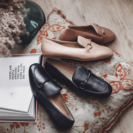 Effortlessly Stylish and Comfortable in Flat Shoes