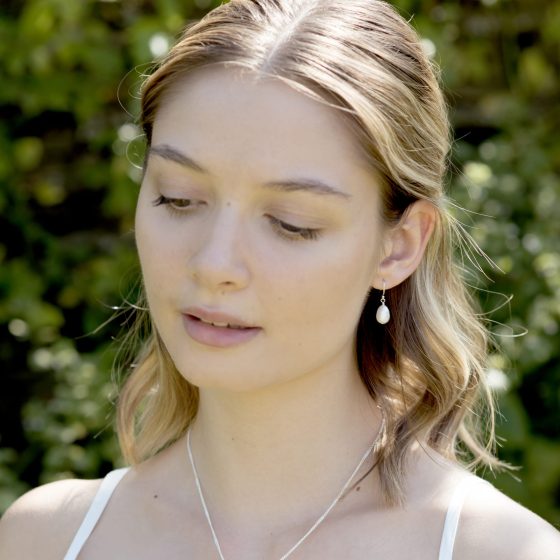 A Comprehensive Guide for Selecting the Ideal Pearl Earrings